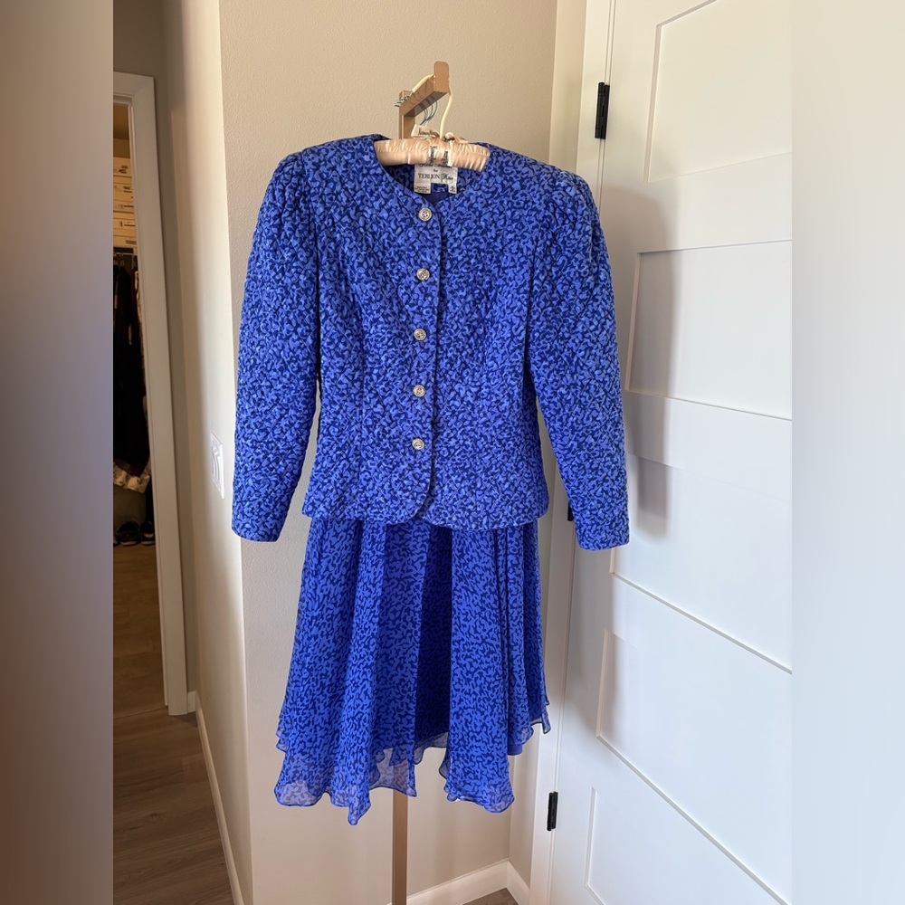 Rickie Freeman For Teri Job Nites. 100% Silk. Vintage. Size 8. Fits Like A 4/6.